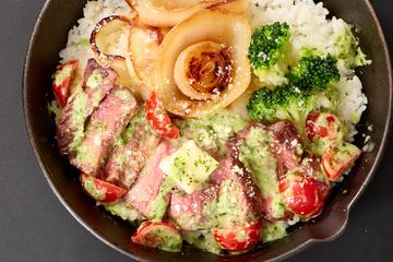 特製バジルソースとパルメザンの牛ハラミバターステーキ Basil Parmesan Cheese ＆ Harami Butter Steak