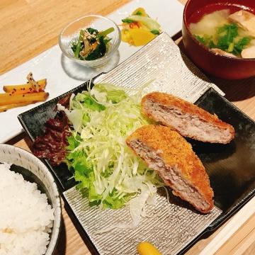メンチカツ定食