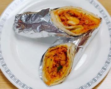 バターチキンロール/butter chicken roll