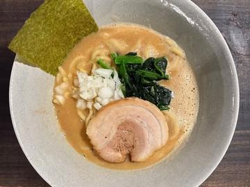ラーメン人気No.1 鶏骨醤油らぁ麺