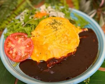 オムライス デミグラス (Omelette Rice with Demi-Glace)