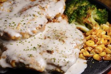 ホワイトソーストリプルチキン弁当 Triple White sauce Chicken Steak Box
