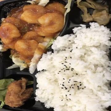エビチリ弁当