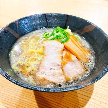 特製醤油らーめん