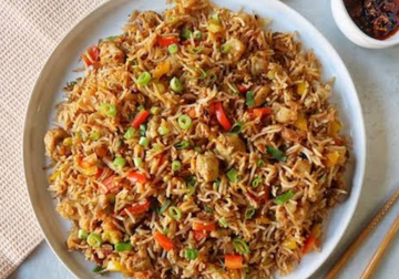 特製チキンチャーハン スパイシーカトリSpecial chicken fry rice with hot spicy