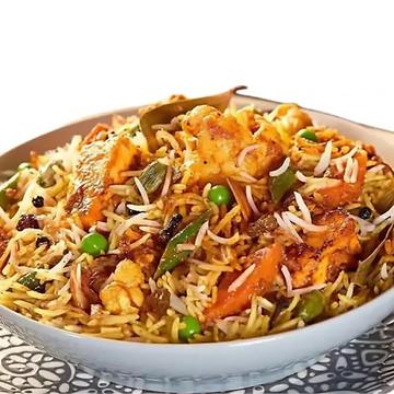 チキン 野菜 ビリヤニ Chicken Vegetable Biryani