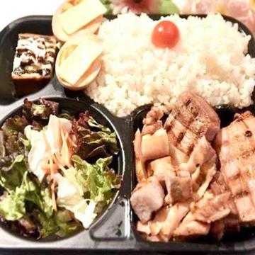 豚サイコロステーキセット pork grilled cube set