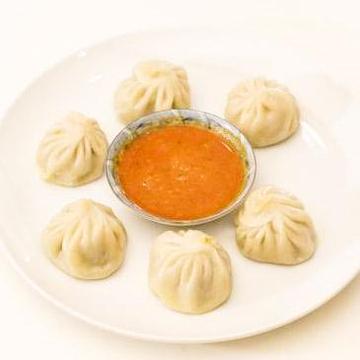 モモ Momo