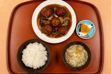 黒酢の肉団子定食