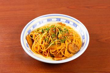 お肉屋さんのソーセージ入り ナポリタンスパゲッティ