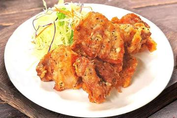 若鶏の唐揚げ
