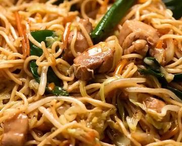 チョウメイン Chowmein