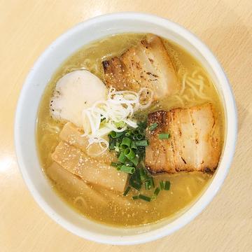 塩ラーメン