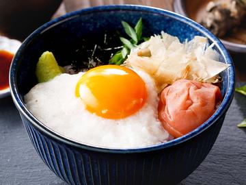 山かけとろろご飯と紀州南高梅と花かつお