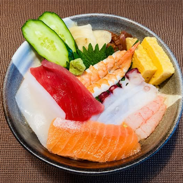 迷ったらこれ！大人気 海鮮丼