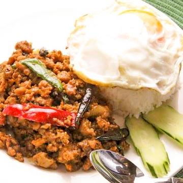 チキンのガパオライス Chicken Gaprao Rice
