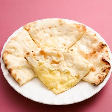 チーズナン/Cheese Nan