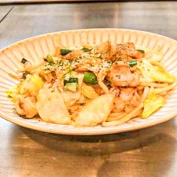 【人気No.3！】ホルモン焼きうどん