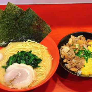 ラーメン+豚飯