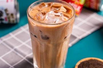 紅茶タピオカミルクティー
