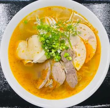 特別ブンボーフェ(古都フェ名物麺辛い肉うどん) Bn B Hu c Bit