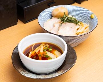 特製スペシャル醤油つけ麺 Special Soy Sauce Tsukemen