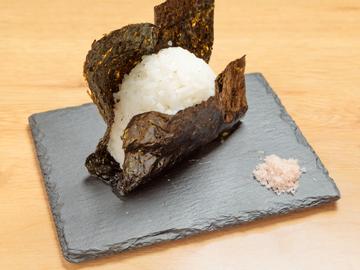 塩おむすび Salt Onigiri
