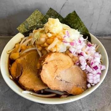 クスクスラーメンカツオブラック