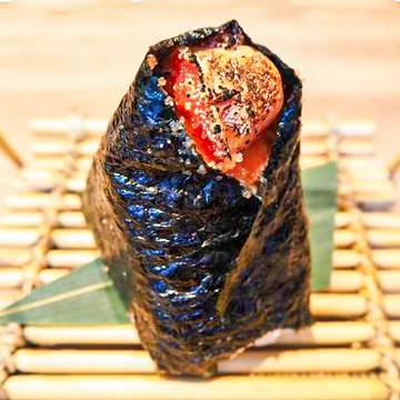 炙りたらこおにぎり Seared Cod Roe Rice Ball