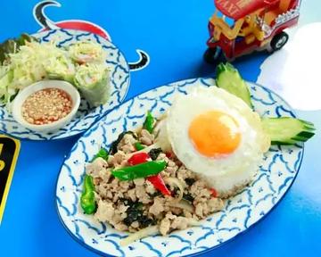 ガイパットガパオ・生春巻きset Gai Phad Gapao・Fresh Spring Roll Set