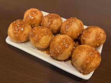 極うまにんにく醤油だれたこ焼き(8個入)