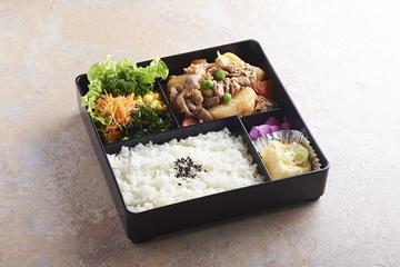 肉じゃが弁当