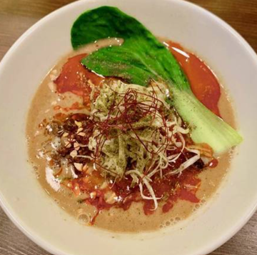 四川担々麺とパイコー丼(ミニ)のセット(お茶付き)