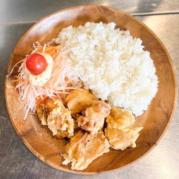 からあげライス Fried chicken rice