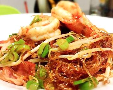 春雨のパッタイ Glass Noodle Thai Style Yakisoba