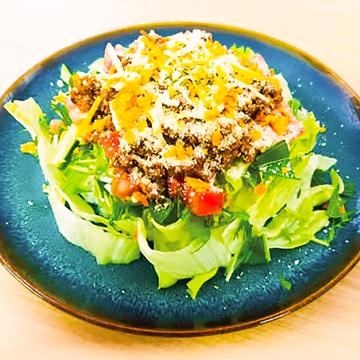 本格スパイスのタコライス