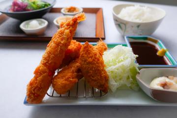 【弁当】かきフライ3個とえびフライ2本セット弁当(サラダと小鉢付き)