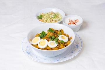 チキンビリヤニ (Chicken Biryani)