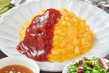 選べるオムライスとサラダ＆スープセット