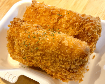 さくトロ！ハム＆チーズ ピッツァドーナッツ (2個入り 200g) Freshly Fried Pizza Doughnut