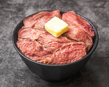 厳選ハラミの赤身丼 バター和え