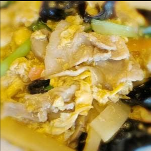 豚肉ときくらげ玉子炒め