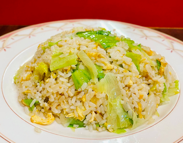 玉子入りレタスチャーハン
