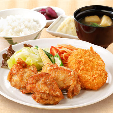 コロッケ＆から揚げ定食
