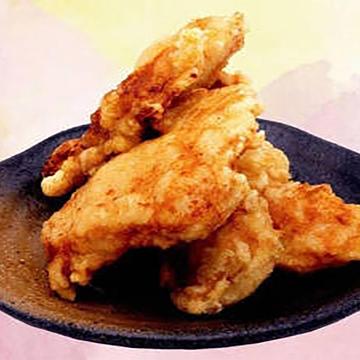 銀のむね肉唐揚げ(4個入り/約200グラム)