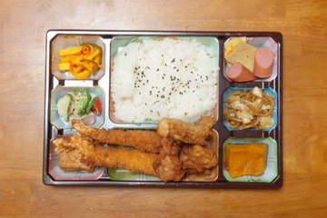 【当店人気No.3】唐揚げ&エビフライ(2本)