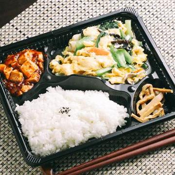 玉子と野菜炒め弁当