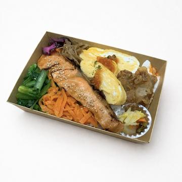 だし巻き玉子と焼き鮭弁当