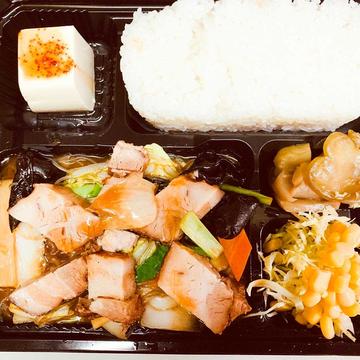 豚の角煮と野菜のうま煮弁当