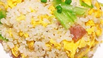 レタスミンチ炒飯